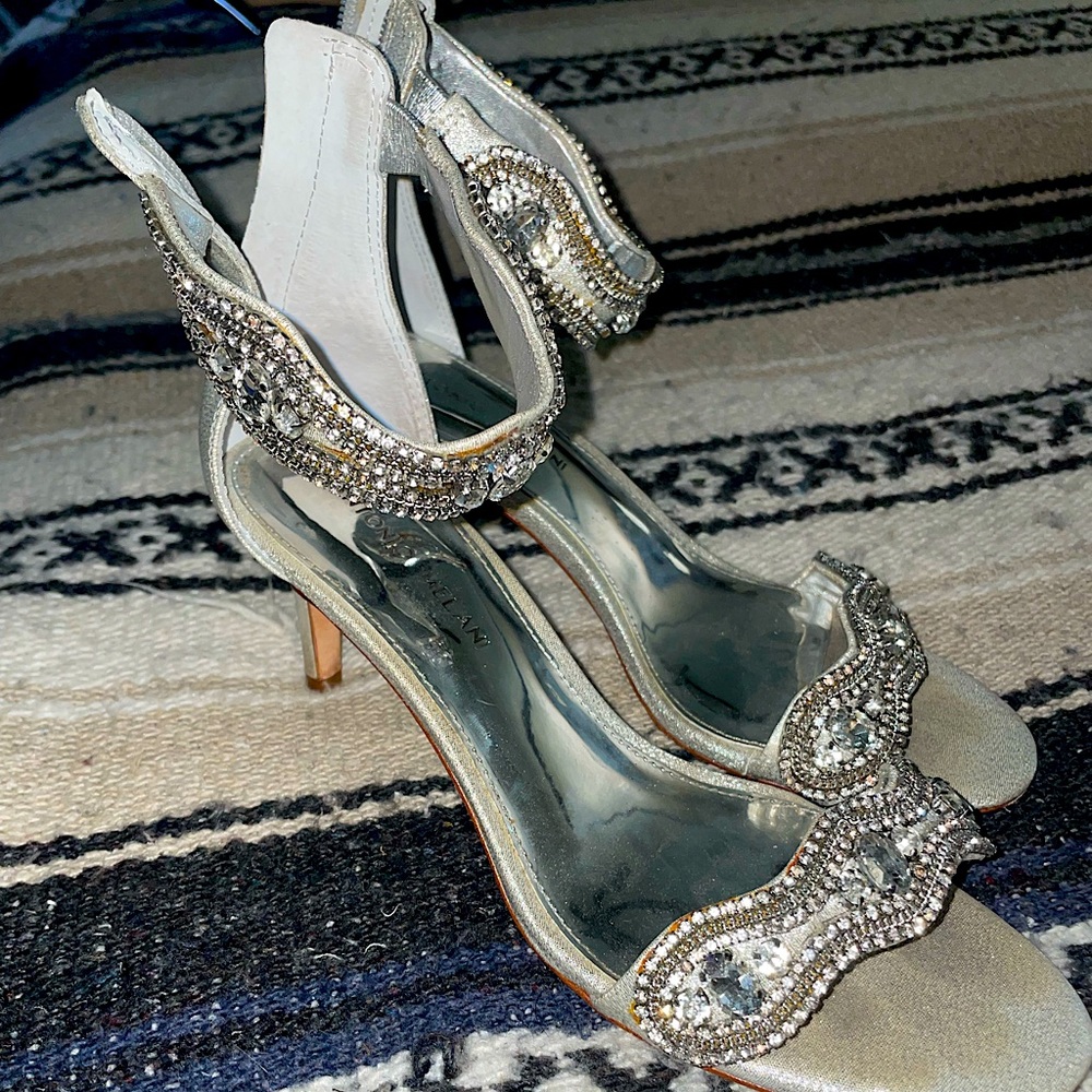 antonio melani heels
